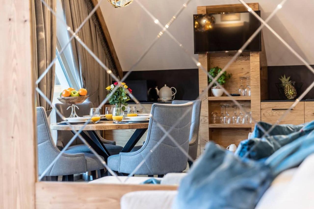 Nowy Apartament Z Widokiem Na Giewont Sun &Spa Apartment กอสเชียลิสกอ ภายนอก รูปภาพ
